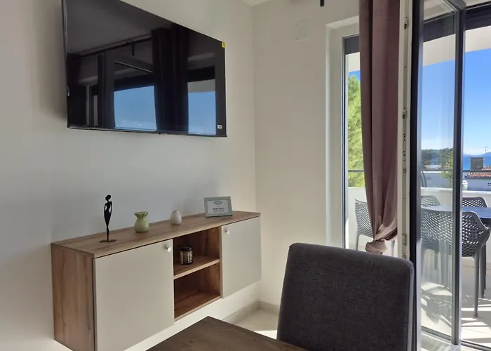 Natalija Adriatic 2 Appartement Krk Town